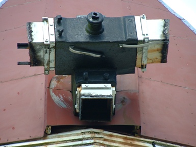 Close-up of windshaft canister